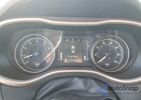 2014 Jeep Cherokee Latitude из США, поврежденный, VIN 1C4PJMCS5EW294404